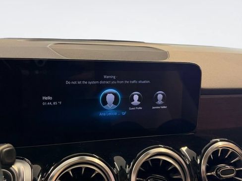 Certified 2023 Mercedes-Benz GLB 250 4MATIC image 28