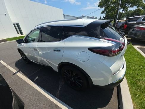 Used 2020 Nissan Murano Platinum AWD/4WD image 2