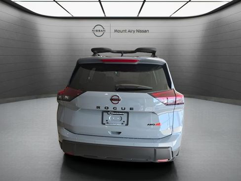 New 2026 Nissan Rogue SV image 5