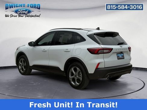 Certified 2025 Ford Escape ST-Line w/ Tech Pack #1 AWD/4WD image 3