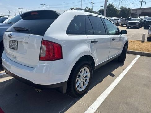 Used 2014 Ford Edge SE w/ Cargo Accessory Package FWD image 4