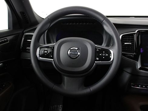 Certified 2023 Volvo XC90 T8 Ultimate image 8