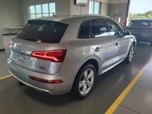 Used 2018 Audi Q5 2.0T Premium AWD/4WD image 3