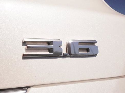 Used 2018 Cadillac XT5 Luxury w/ Driver Awareness Package image 41