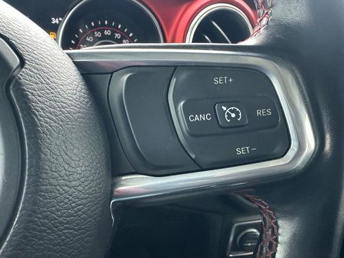 Used 2021 Jeep Wrangler Unlimited Rubicon w/ Uconnect 4C Nav & Sound Group image 32