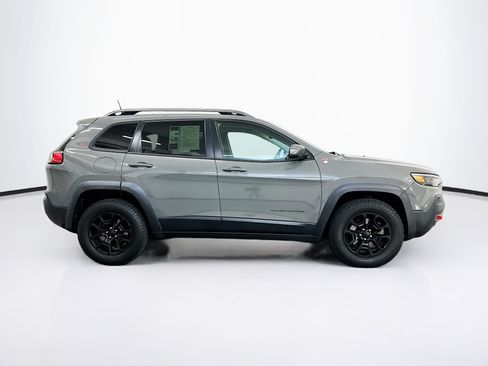 Used 2019 Jeep Cherokee Trailhawk w/ Comfort/Convenience Group AWD/4WD image 10