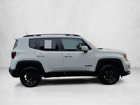 Used 2020 Jeep Renegade Altitude AWD/4WD image 4