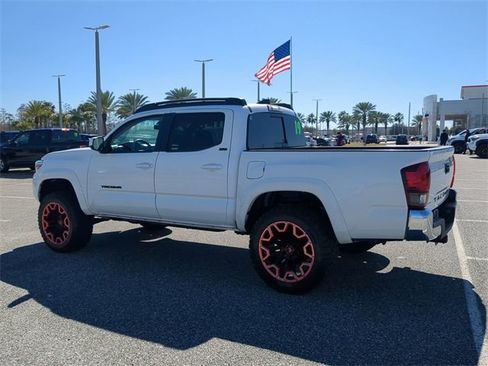 Used 2019 Toyota Tacoma SR5 image 6