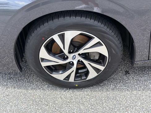 Certified 2024 Subaru Legacy Premium AWD/4WD image 12