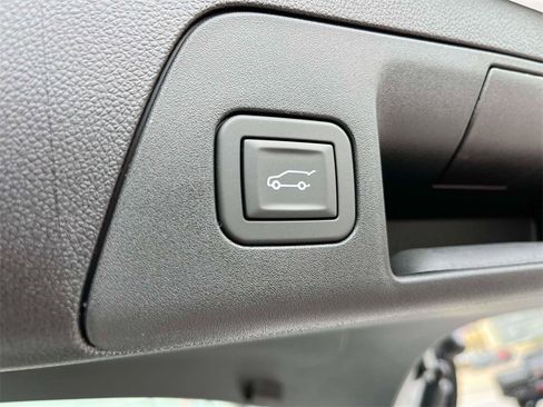 New 2026 Buick Envision Preferred image 18