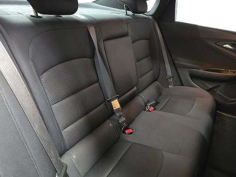 Used 2023 Chevrolet Malibu LT FWD image 16