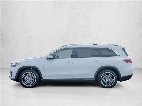 Used 2025 Mercedes-Benz GLS 450 GLS 450 image 2