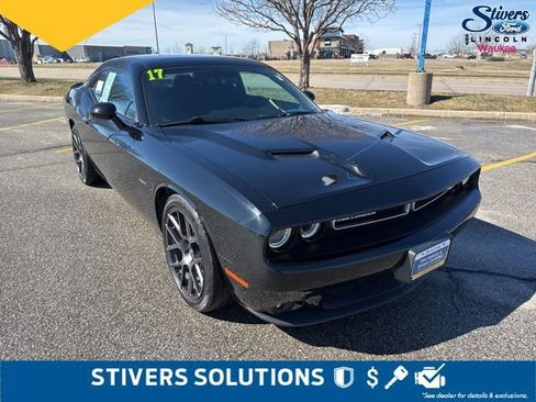 Used 2017 Dodge Challenger R/T w/ Sound Group image 3
