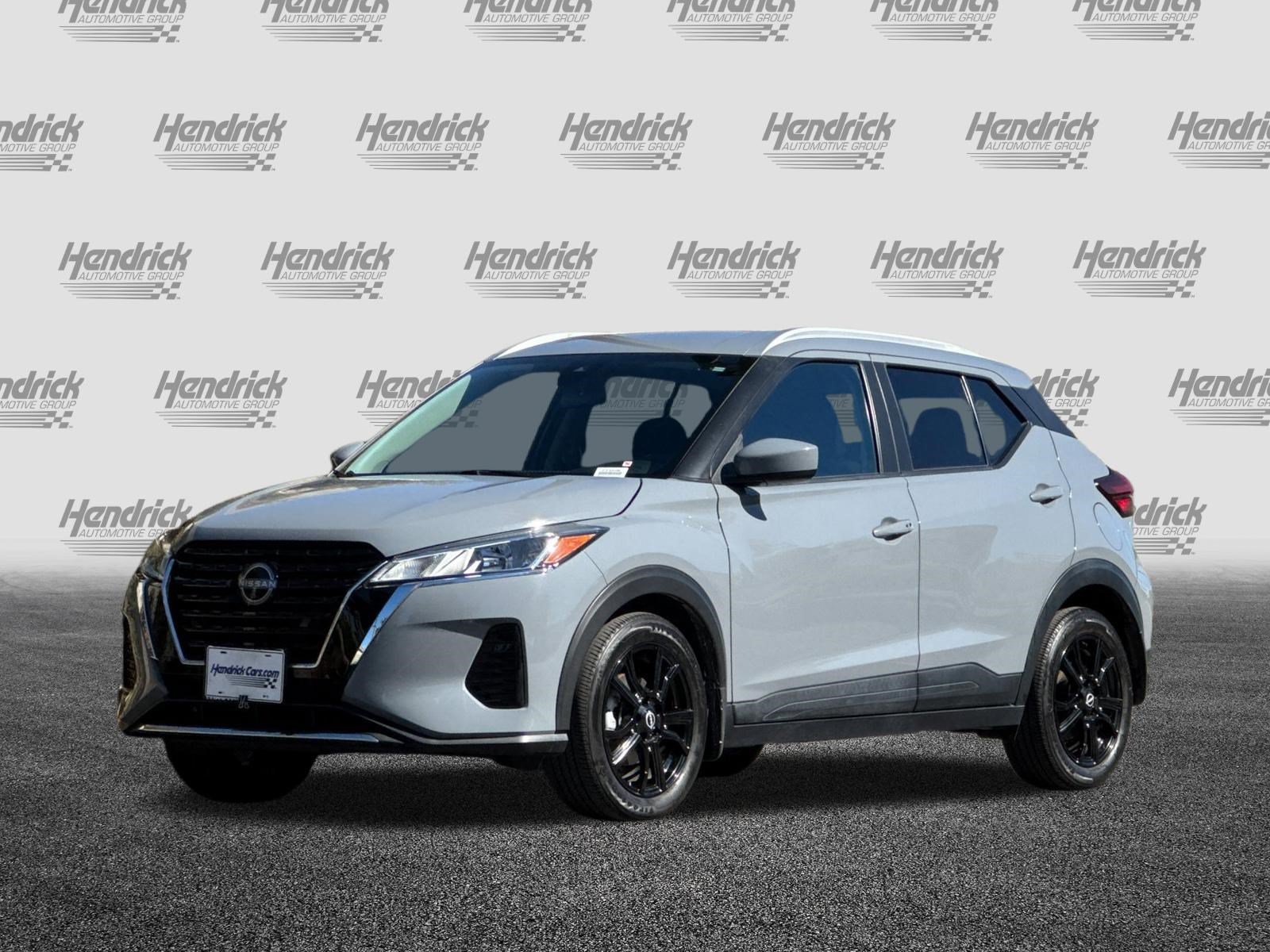 Used 2023 Nissan Kicks SV FWD image 9
