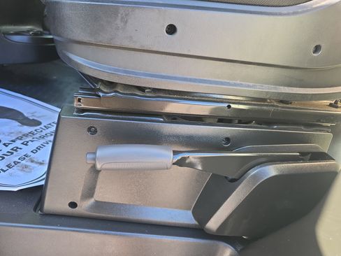 Used 2021 RAM ProMaster 2500 w/ Convenience Group image 21