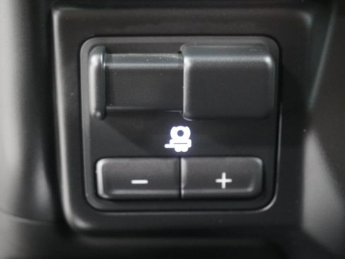 Used 2022 GMC Sierra 3500 Denali w/ Denali Black Diamond Edition AWD/4WD image 29