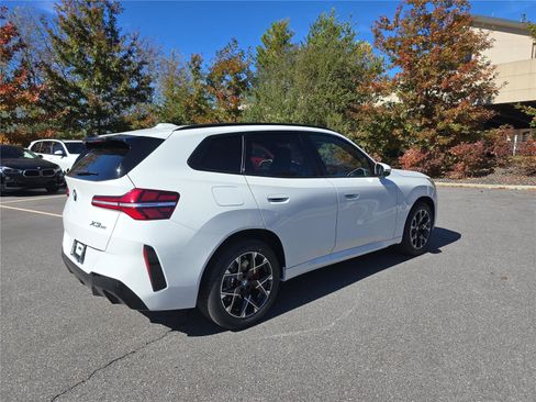 New 2026 BMW X3 xDrive30 w/ Premium Package image 3