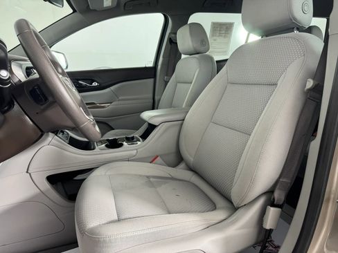 Used 2022 GMC Acadia SLE w/ Driver Convenience Package AWD/4WD image 33