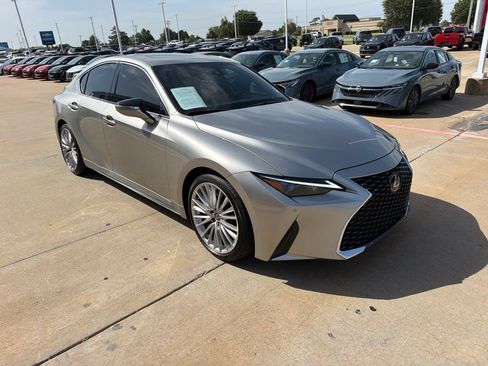 Used 2023 Lexus IS 300 w/ Premium Package RWD image 7