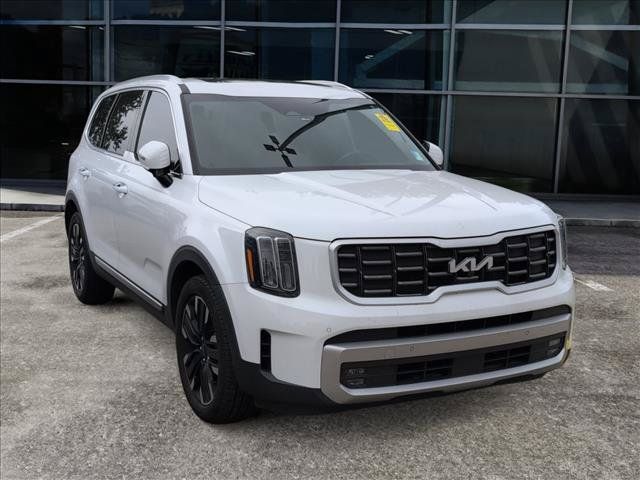 Used 2023 Kia Telluride SX FWD image 1