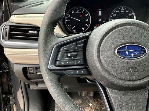 Used 2025 Subaru Forester Limited w/ Popular Package #1 AWD/4WD image 11