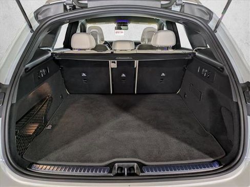 Certified 2025 Mercedes-Benz GLC 300 image 7