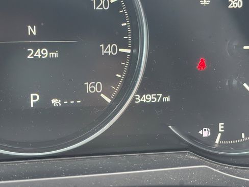 Used 2022 MAZDA CX-9 Signature image 11