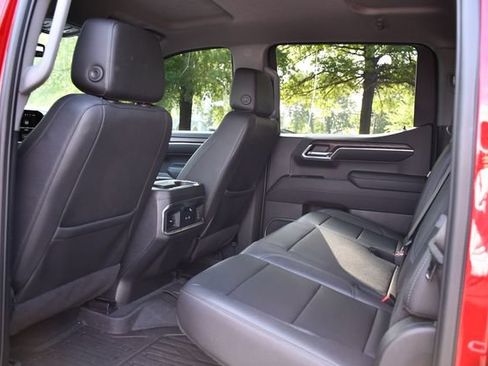 Used 2023 GMC Sierra 1500 SLT w/ SLT Premium Package AWD/4WD image 24