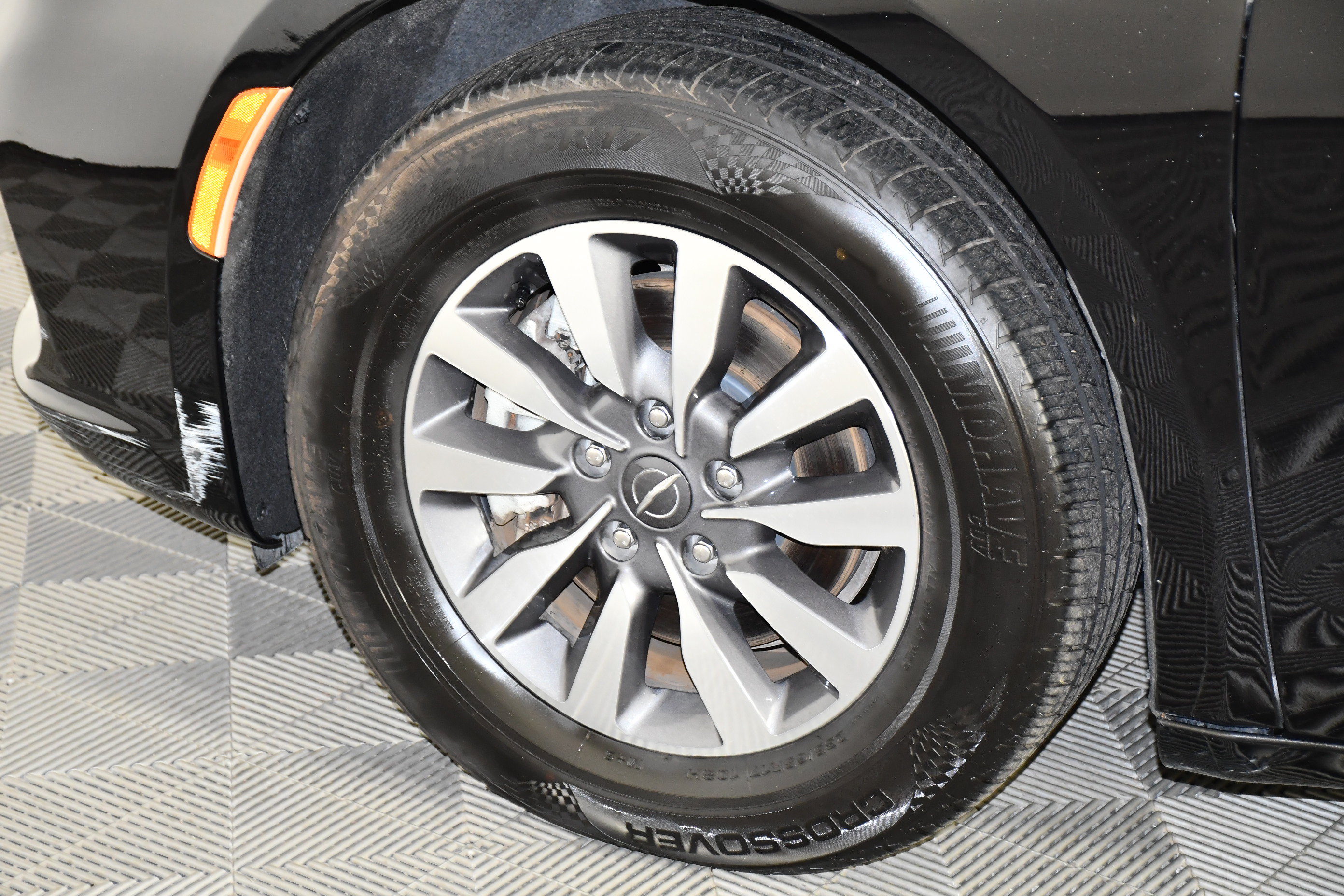 Used 2024 Chrysler Pacifica Limited FWD image 51
