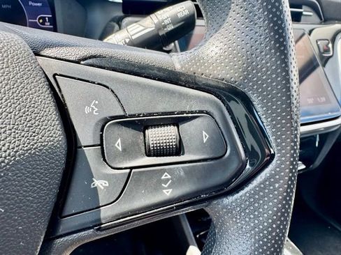 Used 2023 Chevrolet Bolt EUV LT w/ Driver Confidence Package FWD image 20