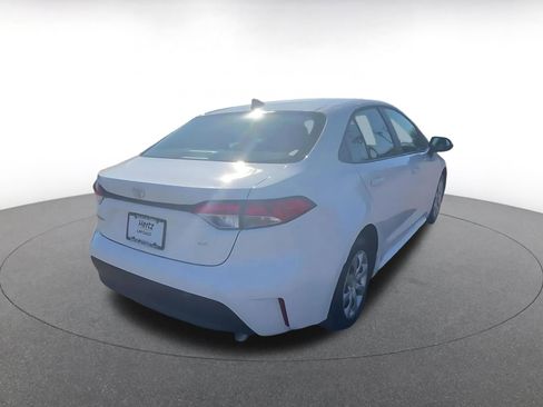 Used 2025 Toyota Corolla LE image 12