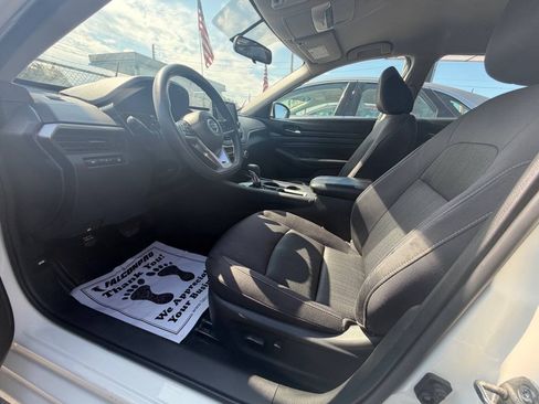 Used 2020 Nissan Altima 2.5 S FWD image 10