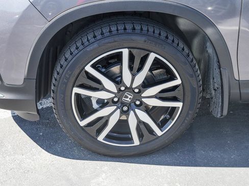 Used 2021 Honda Pilot Elite image 8