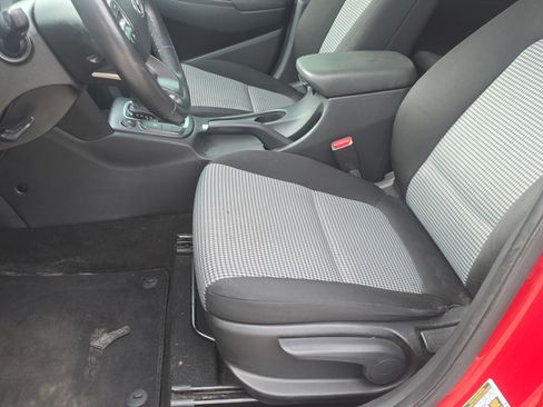 Used 2021 Hyundai Kona SEL FWD image 14