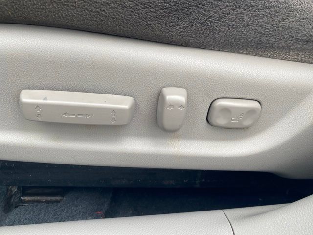 Used 2012 Honda Accord EX image 16