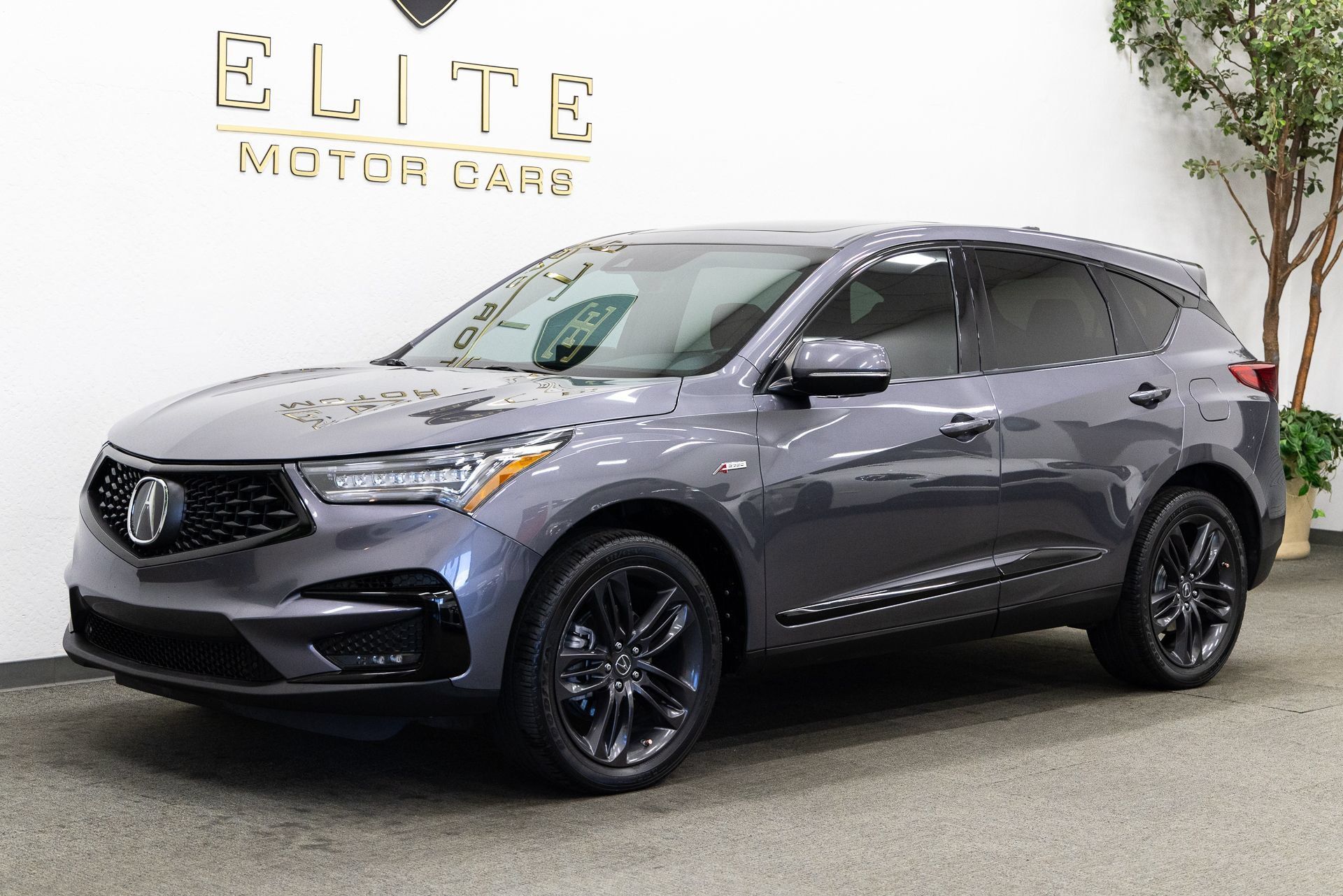 Used 2021 Acura RDX w/ Advance Package FWD image 1