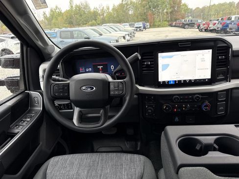 New 2026 Ford F250 XLT w/ XLT Premium Package image 16