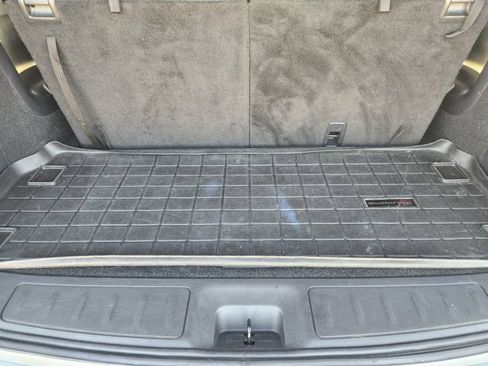 Used 2019 Nissan Pathfinder SL FWD image 31