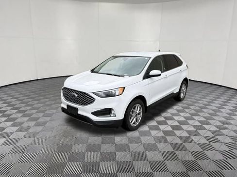 Used 2023 Ford Edge SEL w/ Convenience Package AWD/4WD image 11
