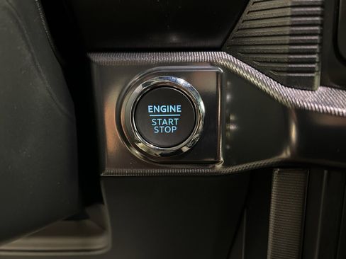 New 2025 Ford F150 Platinum w/ Equipment Group 702A High image 20