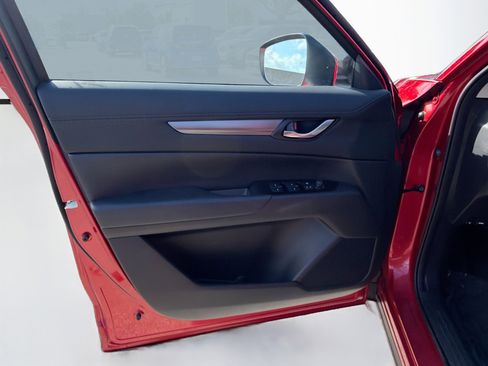 Certified 2025 MAZDA CX-5 AWD 2.5 S w/ Preferred Package image 21