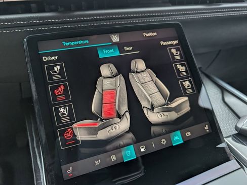 Used 2026 Cadillac Escalade ESV Sport w/ Touring Package image 32