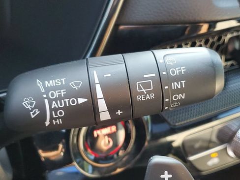 Used 2025 Honda CR-V Sport Touring image 28