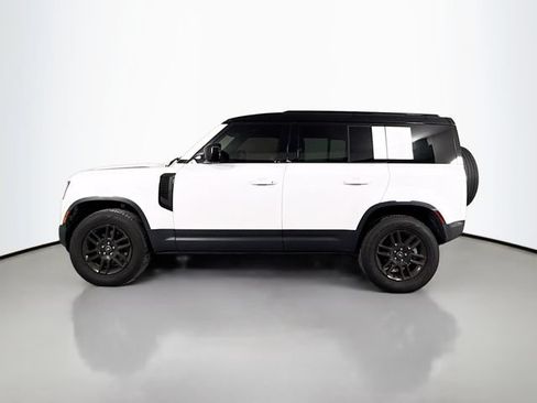 Used 2025 Land Rover Defender 110 S AWD/4WD image 8