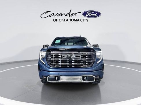 Used 2025 GMC Sierra 1500 Denali Ultimate AWD/4WD image 3