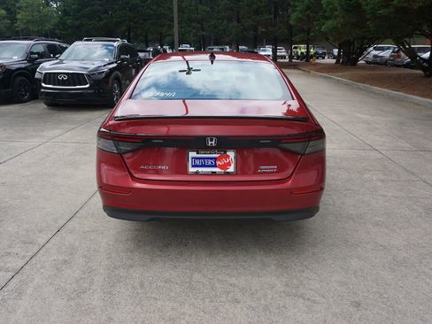 Used 2025 Honda Accord Sport image 20
