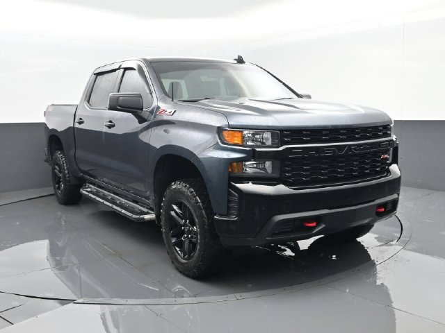 Used 2019 Chevrolet Silverado 1500 Custom Trail Boss w/ Custom Convenience Package AWD/4WD image 3