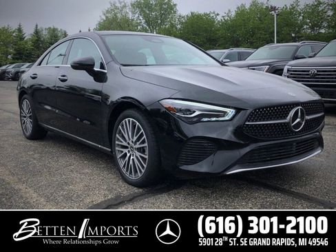 New 2025 Mercedes-Benz CLA 250 4MATIC image 1