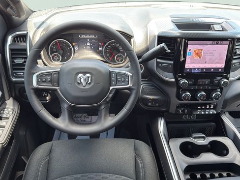New 2025 RAM 2500 Big Horn AWD/4WD image 16
