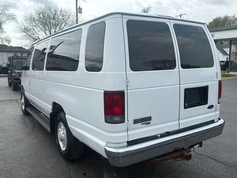 Used 2007 Ford E-350 and Econoline 350 XLT image 7